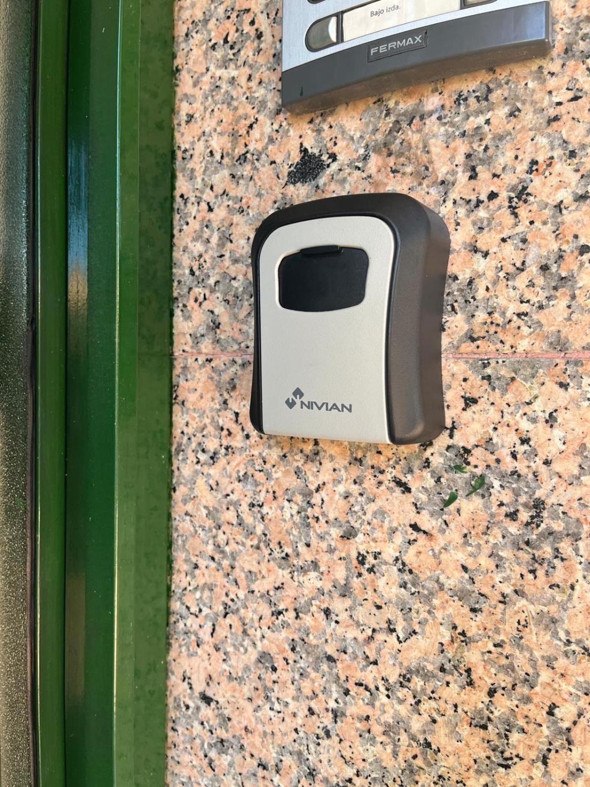 Apartamento Mercurio- Barajas 1B Madrid Esterno foto